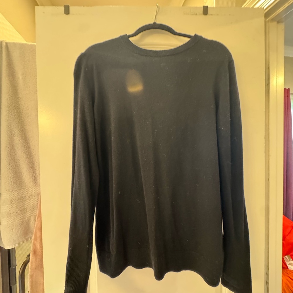 lululemon athletica Men's Black Crewneck Sweater